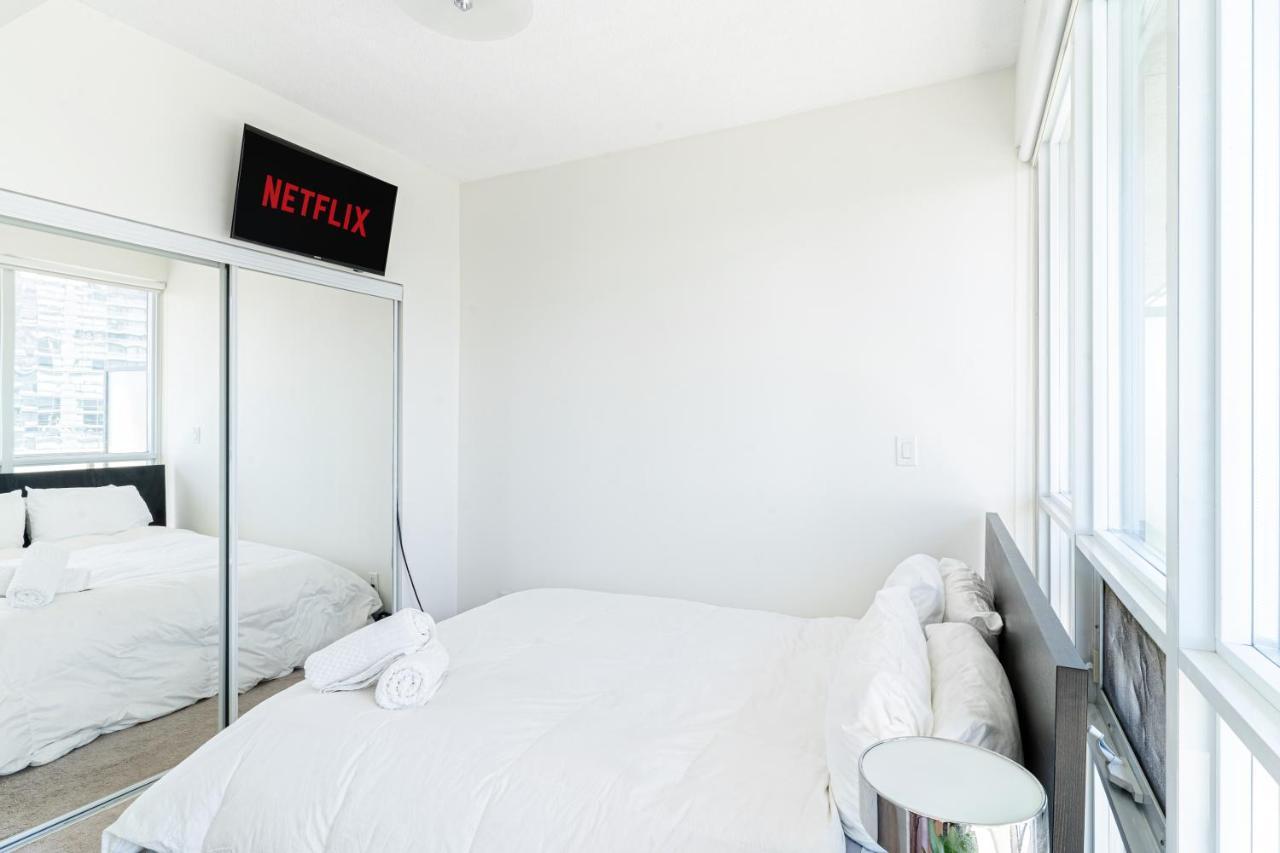 Beautiful Modern Toronto Luxurious Scotiabank Arena Aparthotel Kültér fotó